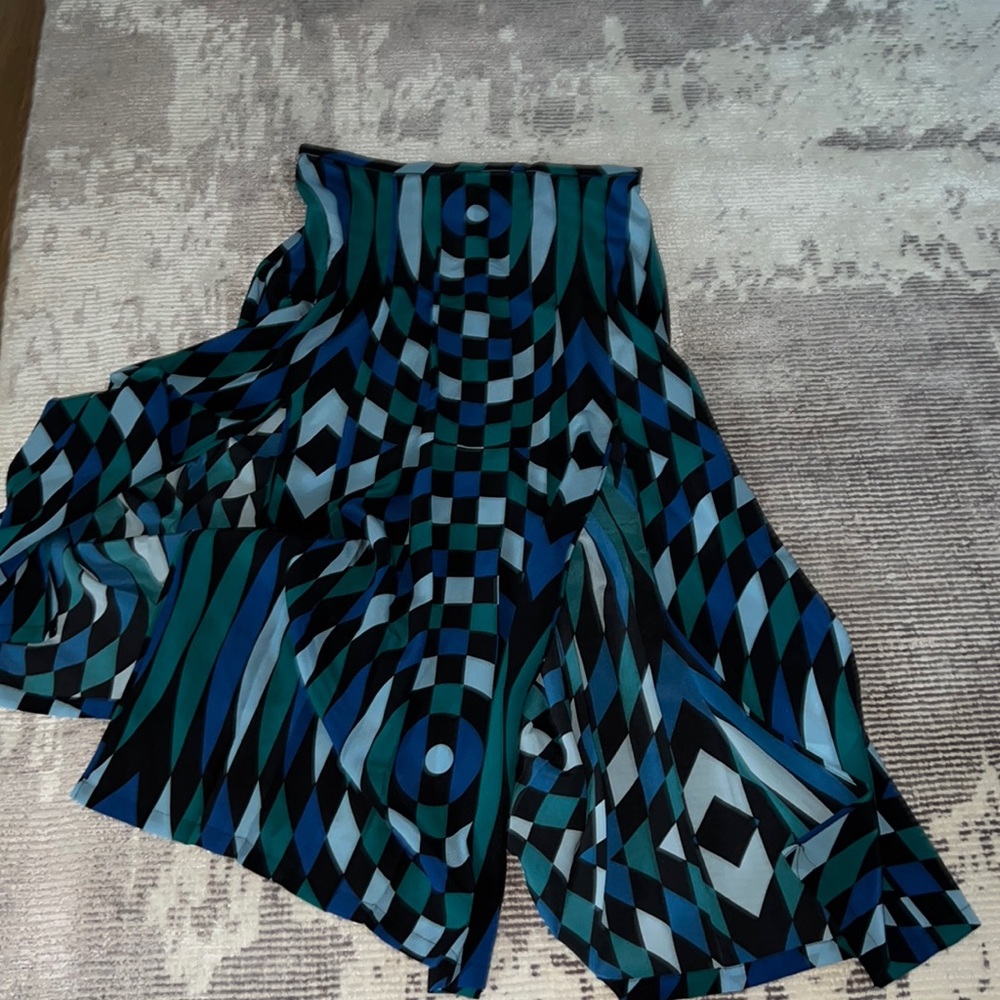 Rixo  Graphic Print Pleated100% Silk Skirt. M. NWOT